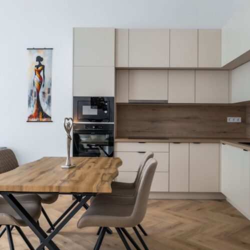 Arany János utca, V. kerület – Teljes körű lakásfelújítás